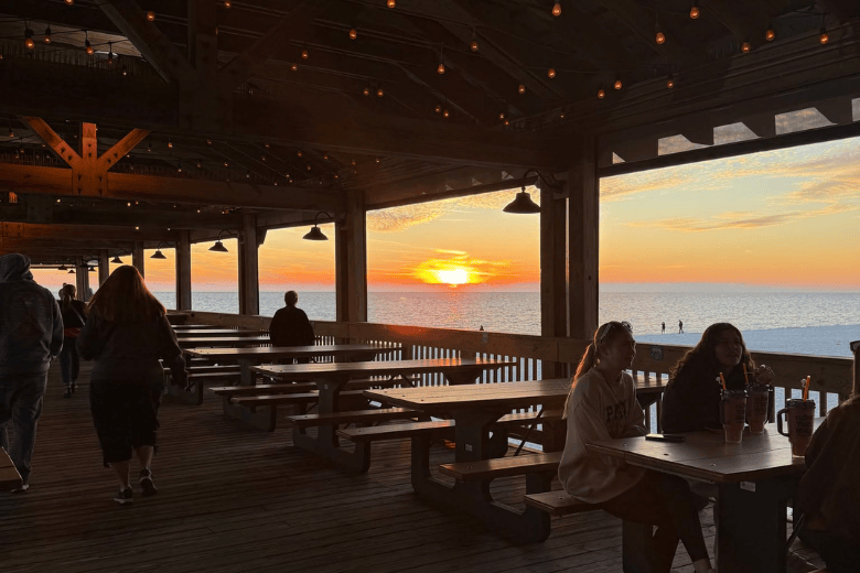 Pineapple Willy's dock at sunset.